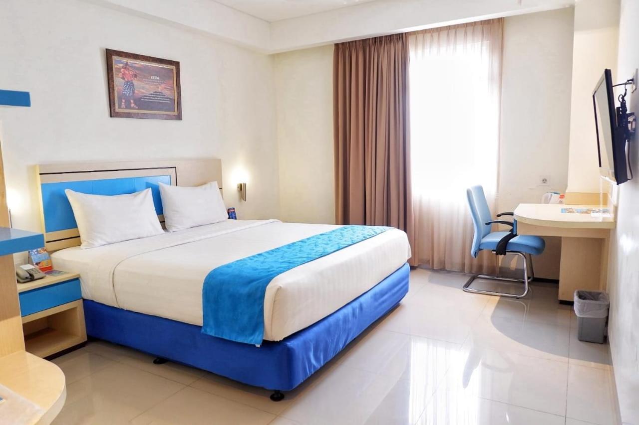 Hotel Brothers Biru Solo Baru Exterior photo